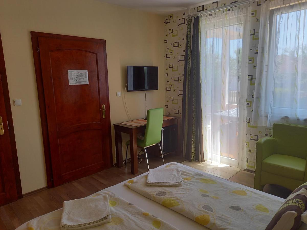 Medea Apartman Bük Екстериор снимка