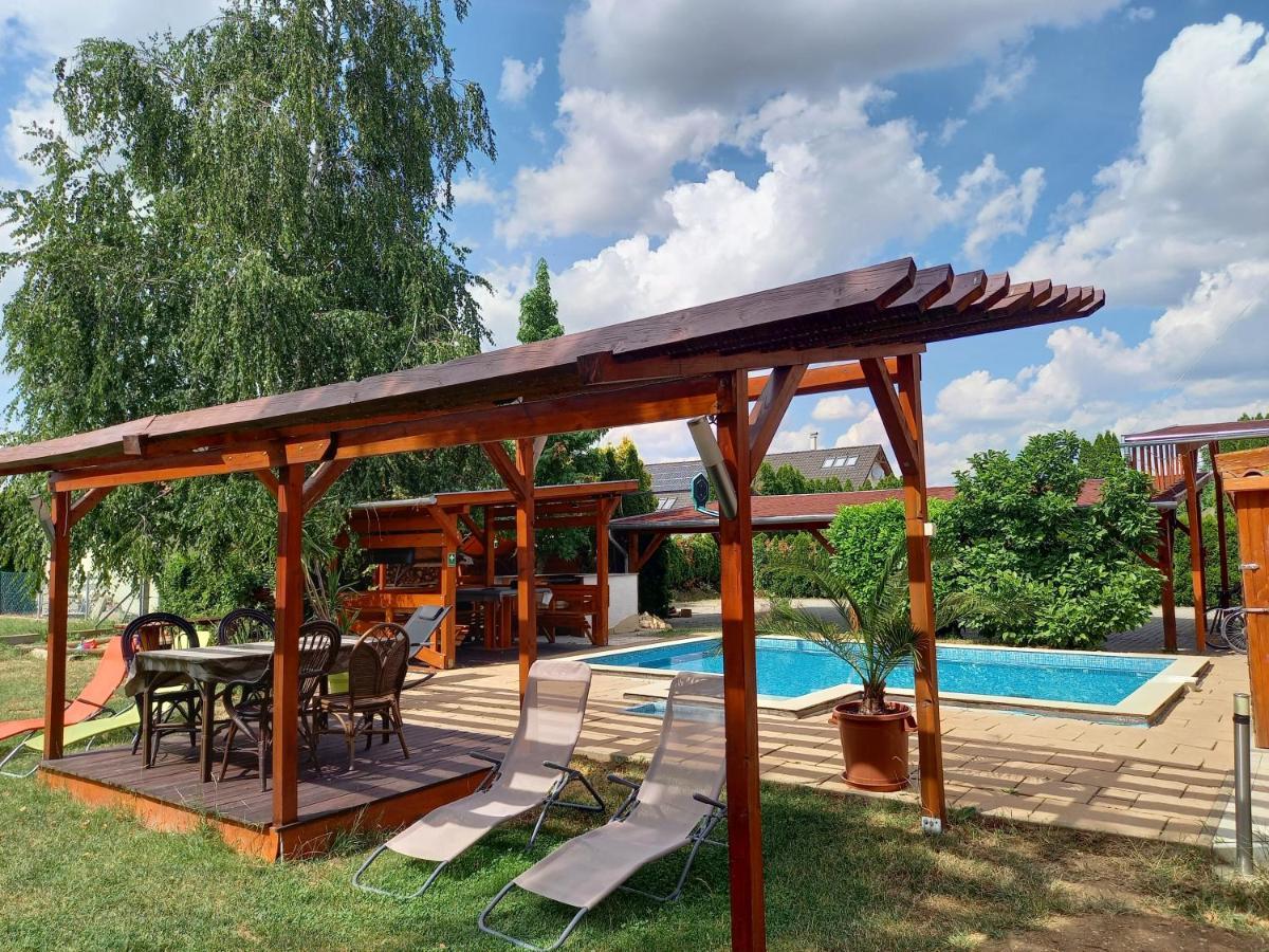 Medea Apartman Bük Екстериор снимка